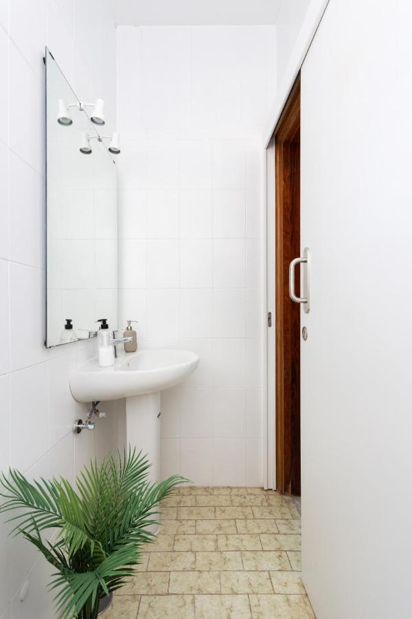 Eden Rentals 105 Surfy Stylish Bed&Coffee Room Granadilla De Abona Exterior foto