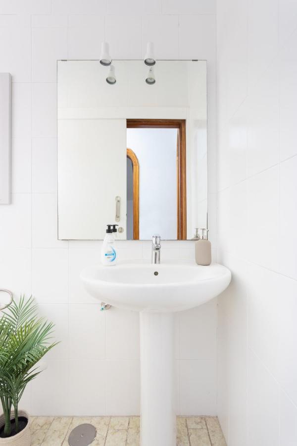 Eden Rentals 105 Surfy Stylish Bed&Coffee Room Granadilla De Abona Exterior foto